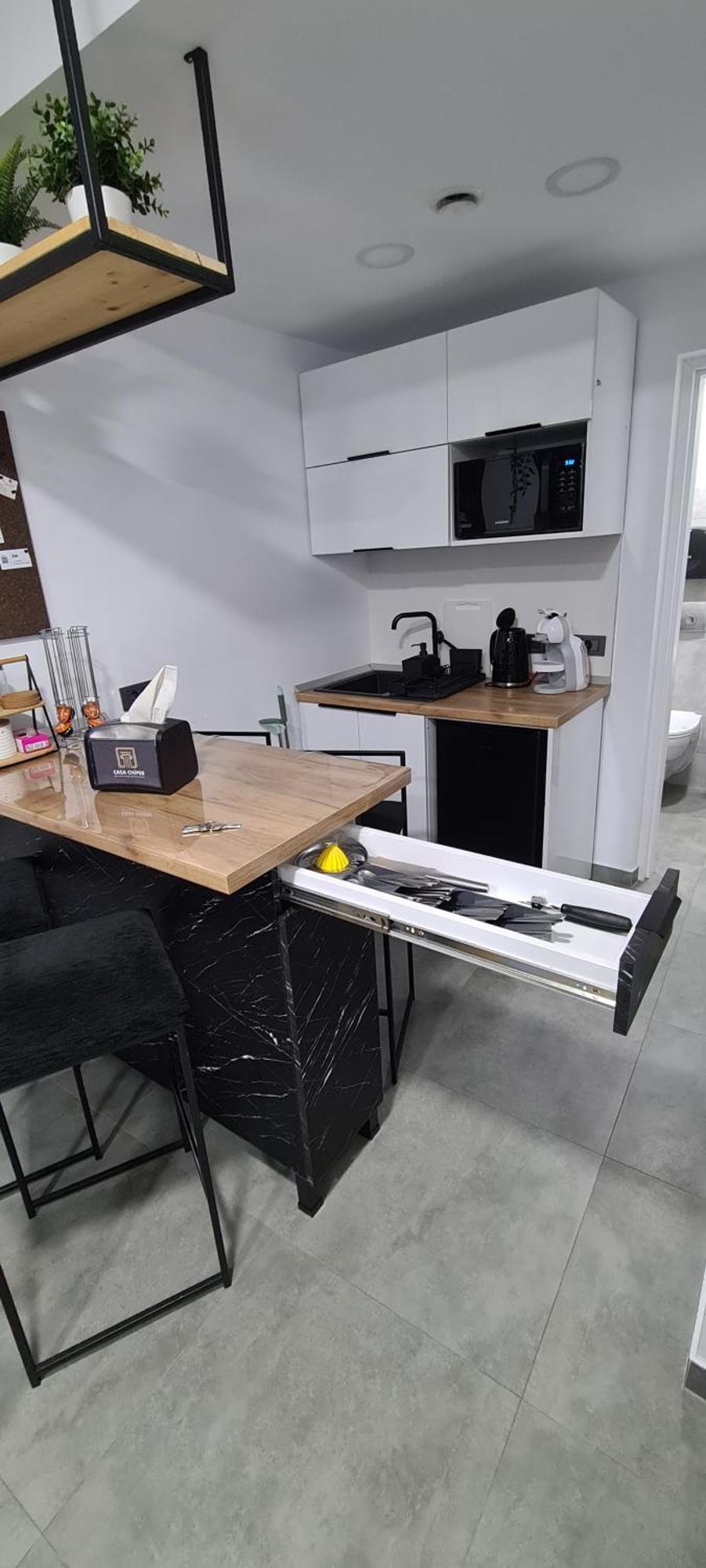 Casa Chiper - Apartament Etaj 1 Braşov Eksteriør billede